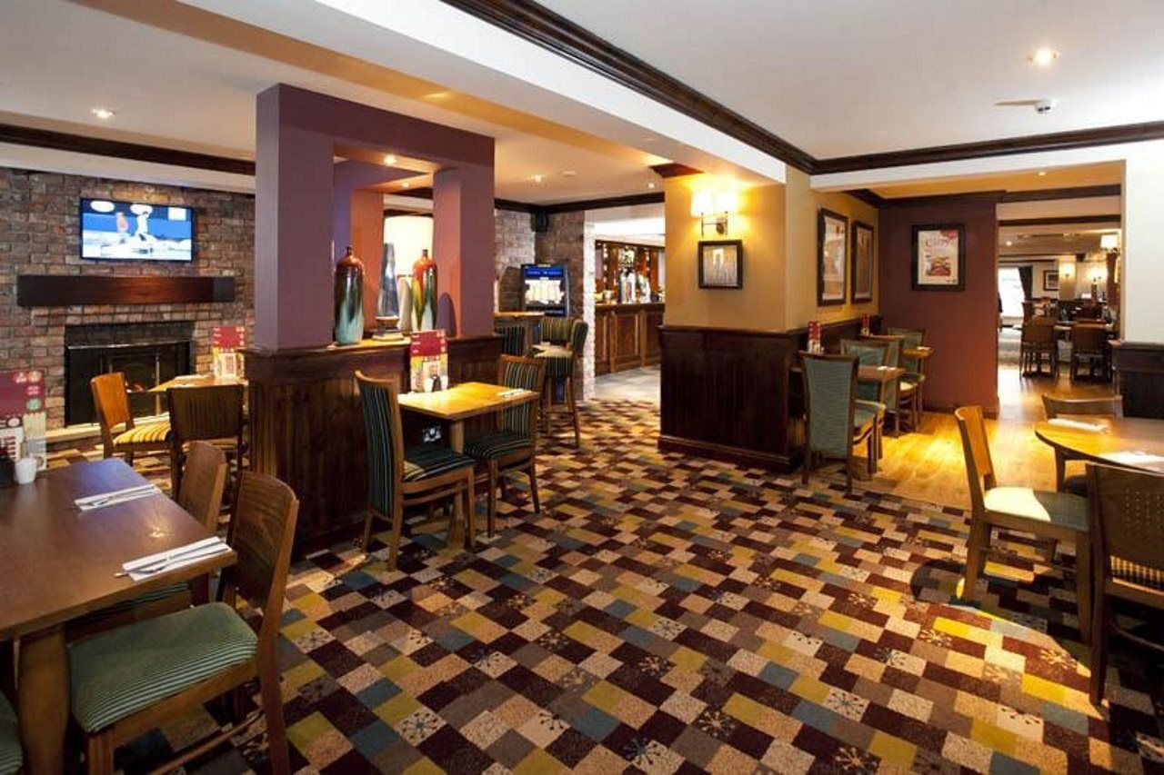Premier Inn Derry / Londonderry Exteriör bild