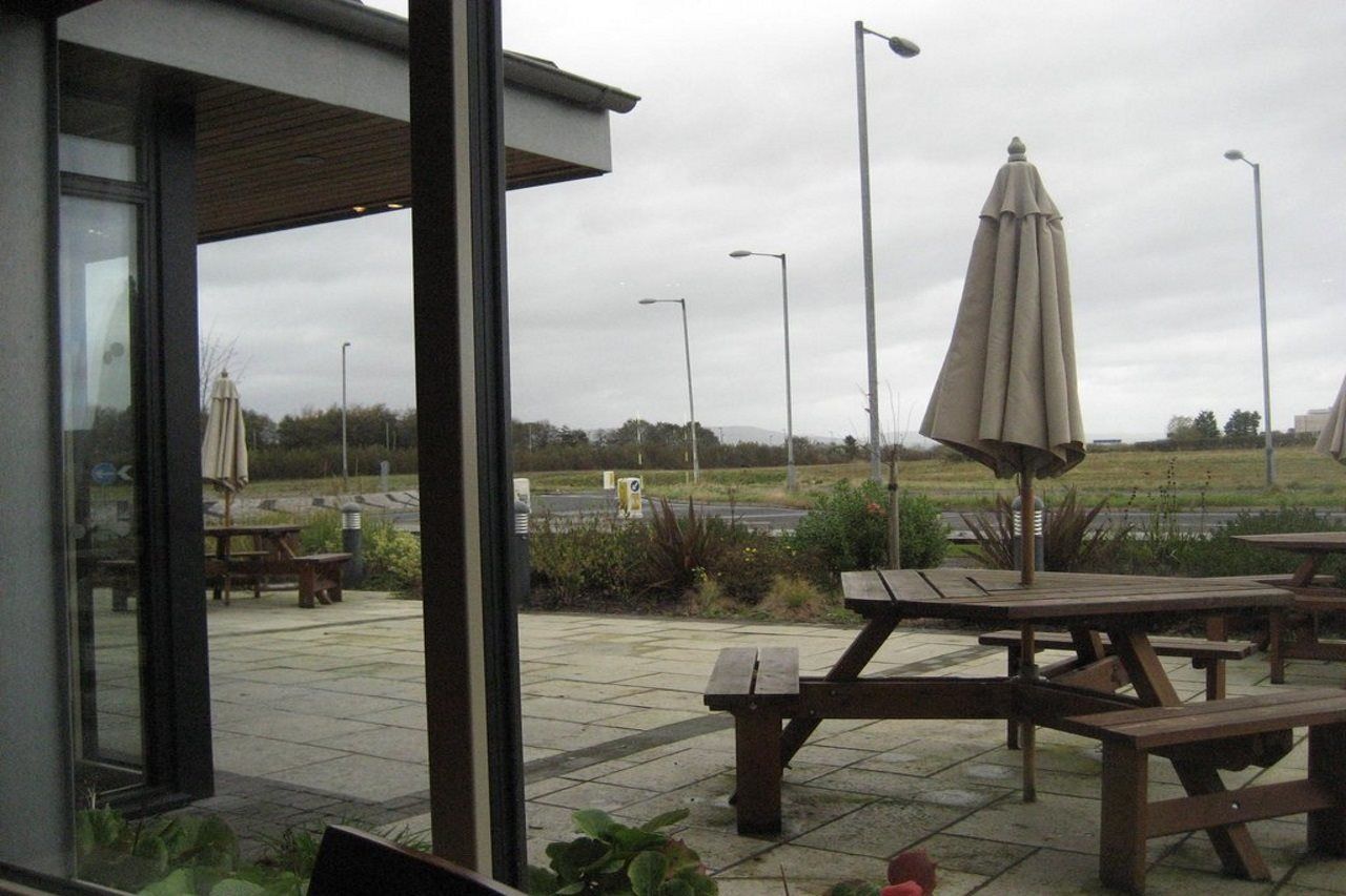 Premier Inn Derry / Londonderry Exteriör bild